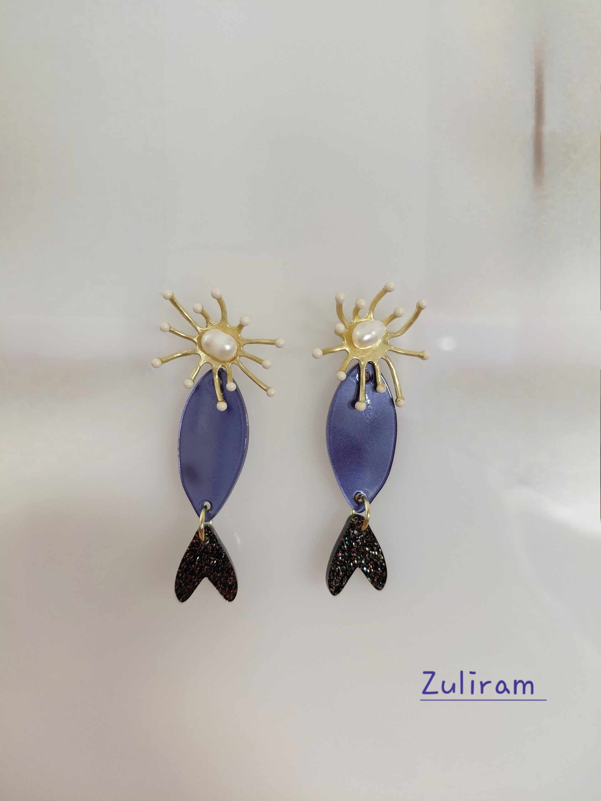 Pendientes pez Zul, azul de noche